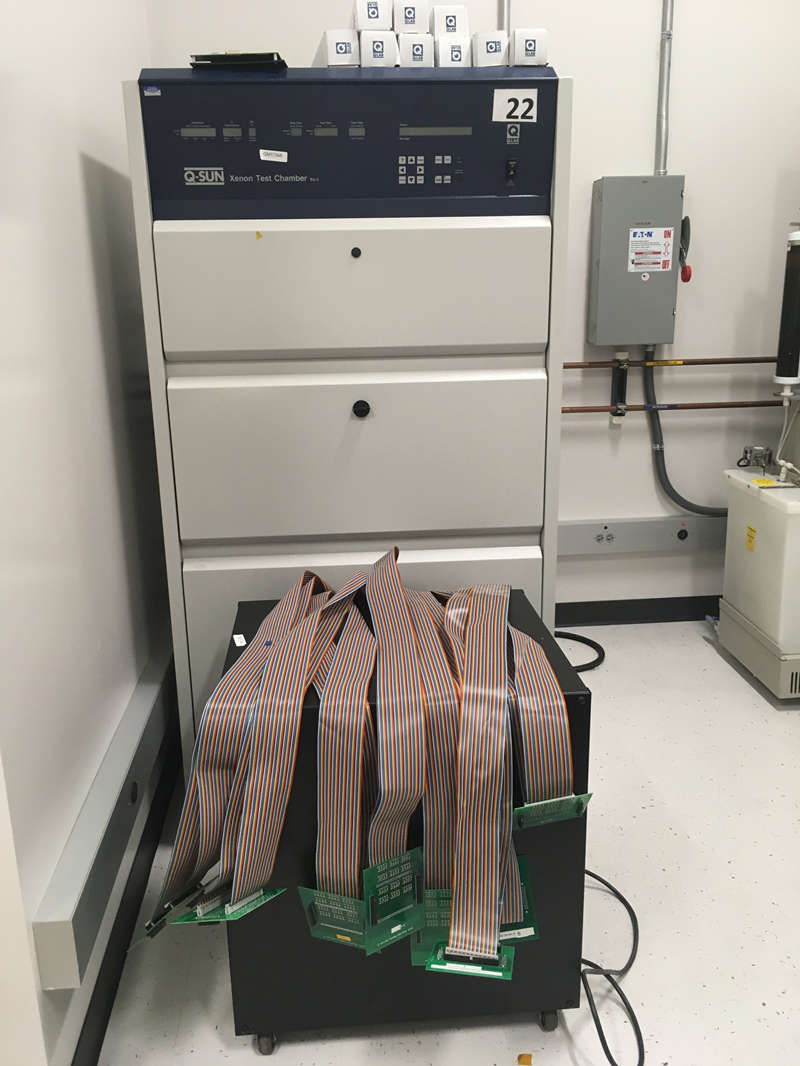 根据ASTM D4459,ASTM D2565,ASTM G155进行塑料氙灯老化测试